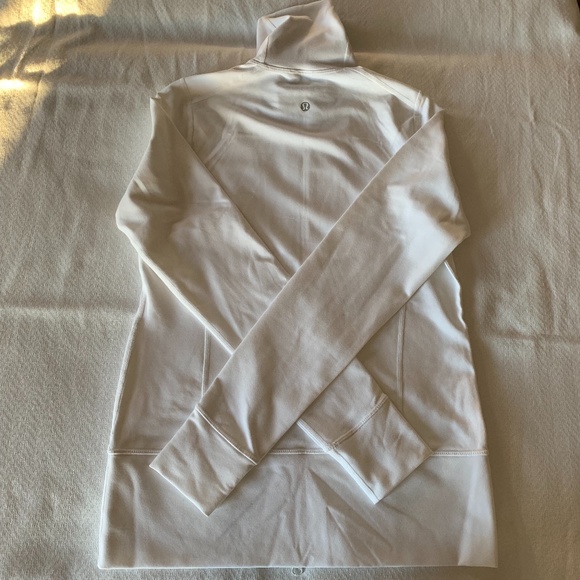 Lululemon Origami Stride Jacket, Size 6, White and Black (SE) - Picture 2 of 12